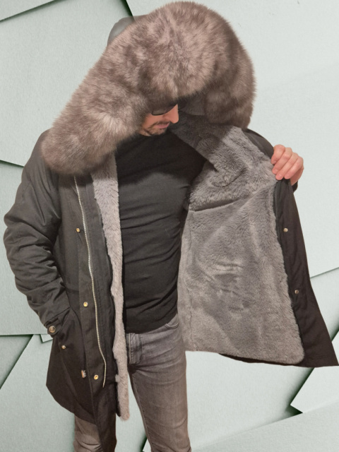 Parka męska czarna z szarym futrem lisa Parka męska czarna z szarym futrem lisa