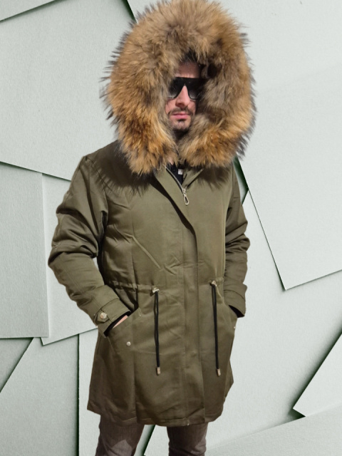 Parka męska w kolorze khaki z prawdziwym futrem z jenota rozmiar M Parka męska w kolorze khaki z prawdziwym futrem z jenota rozmiar M